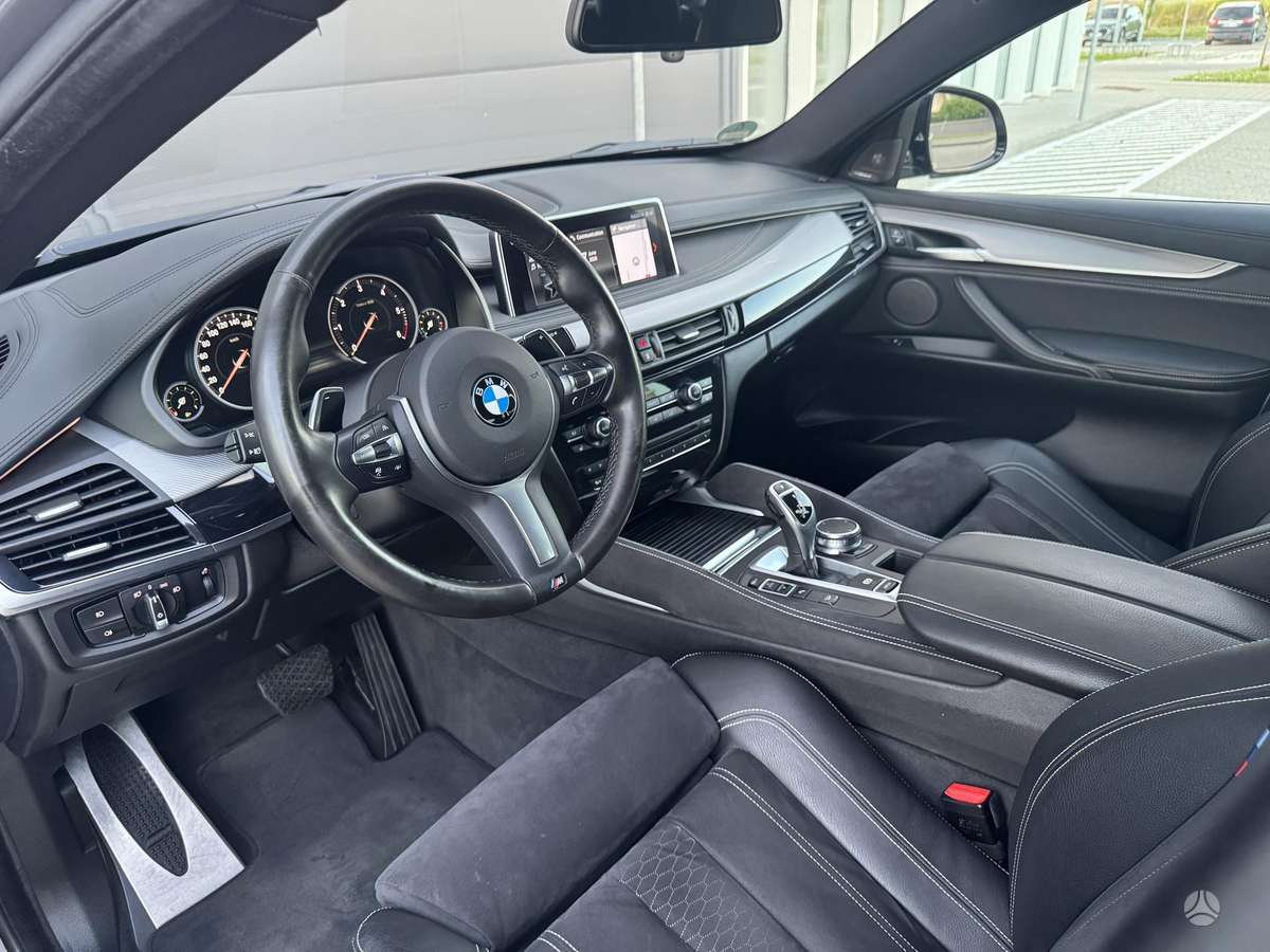 BMW X6 - 12