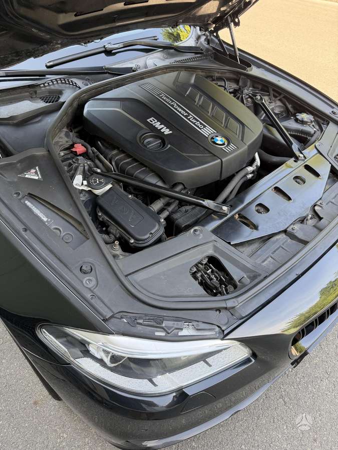 BMW 525, 2.0 l., wagon