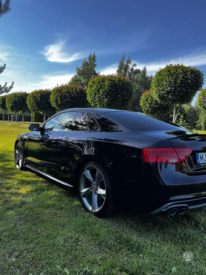 Audi A5, 2.0 l., coupe
