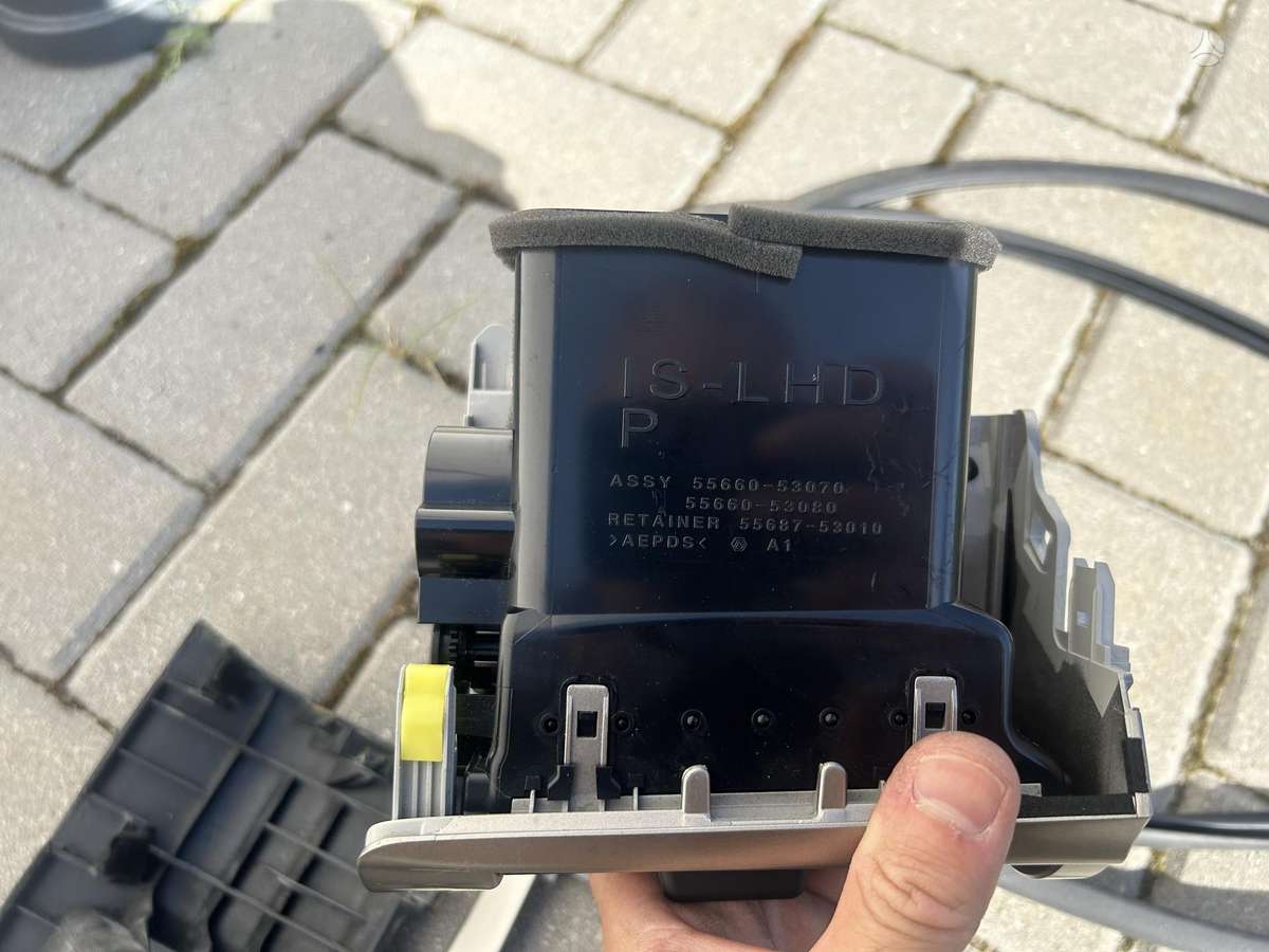Lexus IS klasė dashboard, trim parts