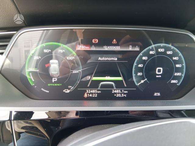 Audi e-tron, 95 кВт·ч, Хэтчбек