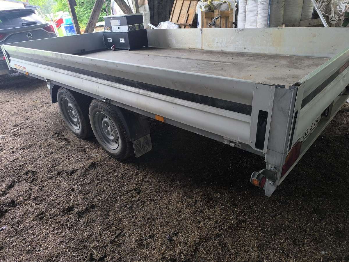 Respo 2700P402T205, passenger car trailers