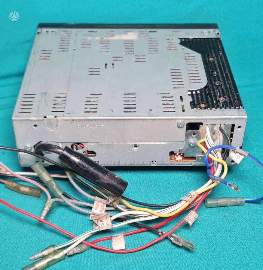 Clarion E950, mc magnetolos