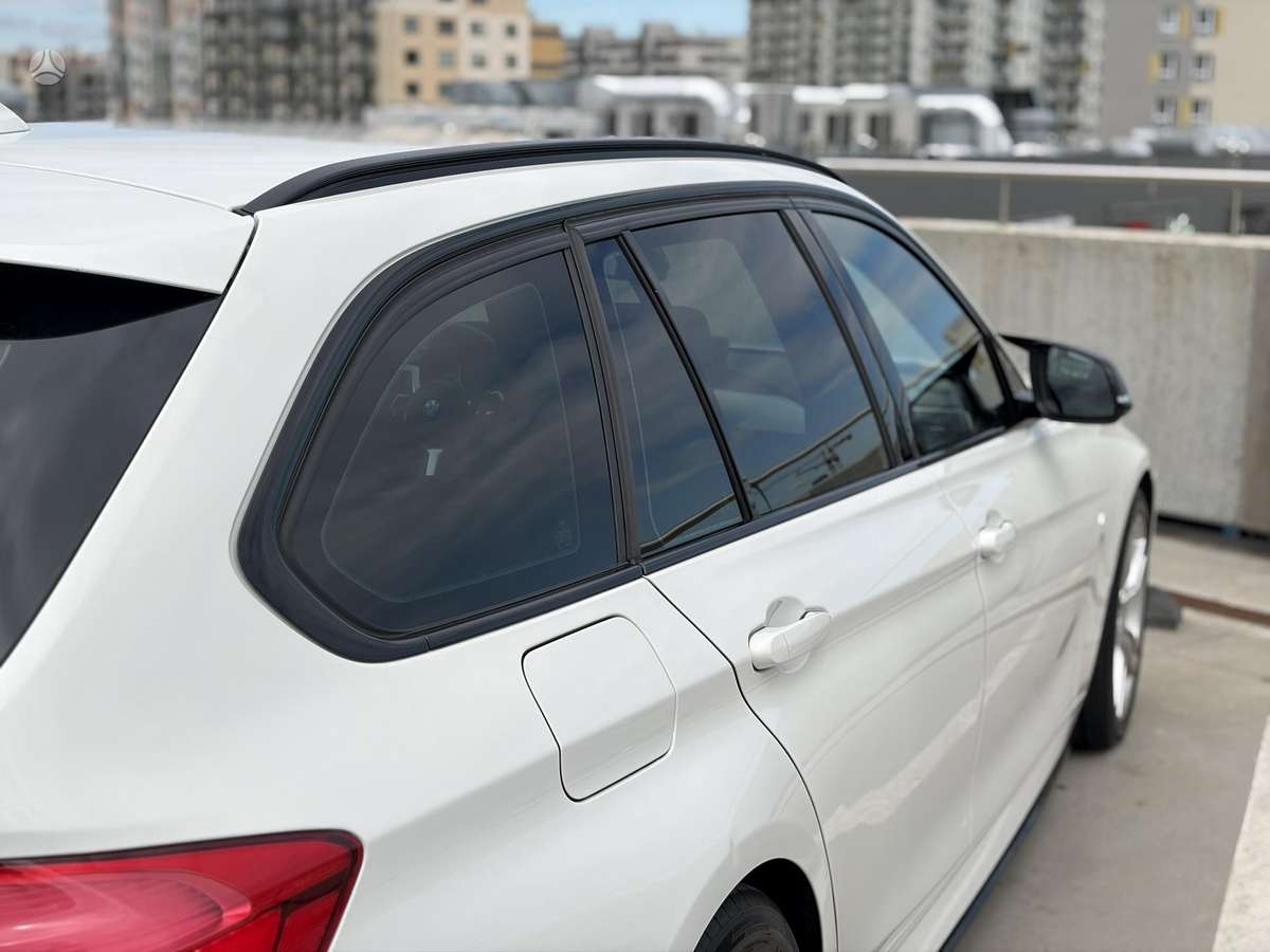 BMW 320, 2.0 l., wagon