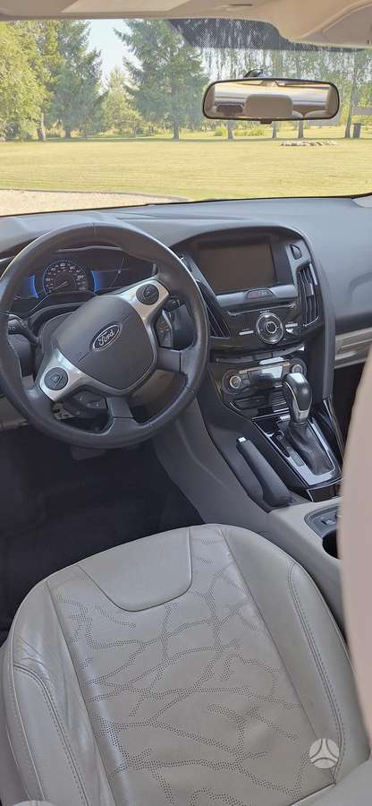 Ford Focus, 23 kWh, mpv / minivan