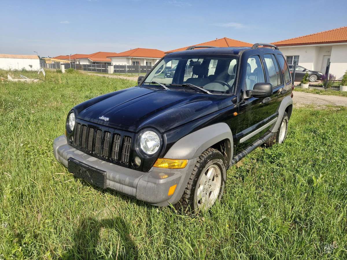 Jeep Cherokee, 2.8 l., Минивэн