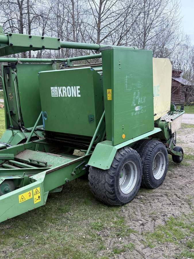 Krone 1250, presai
