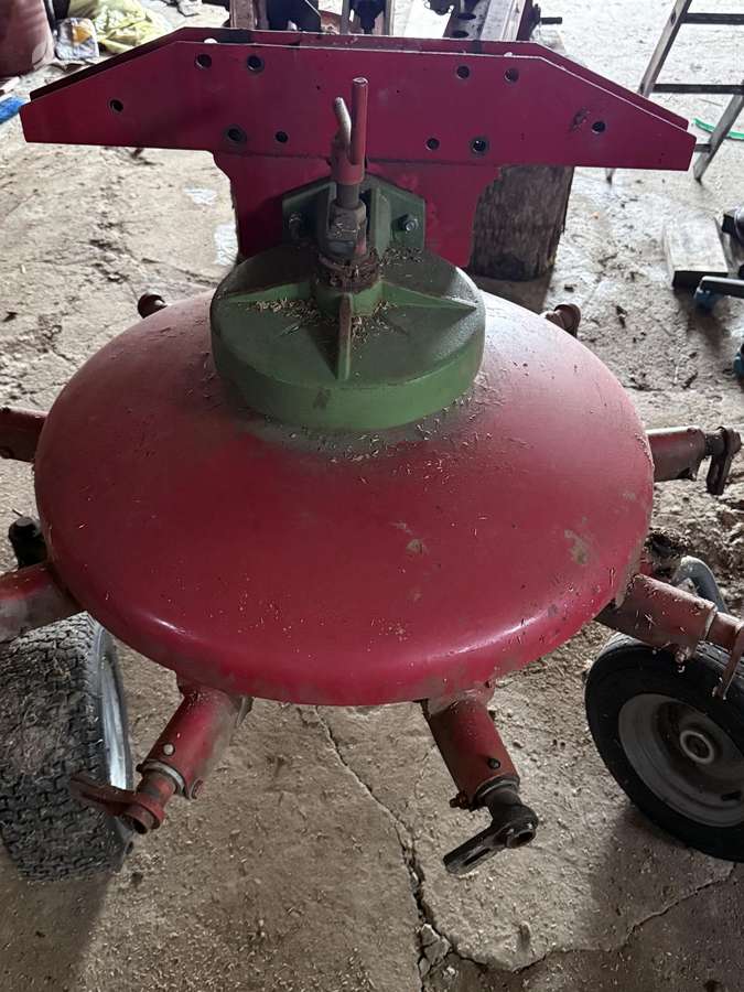 Krone 1250, presai