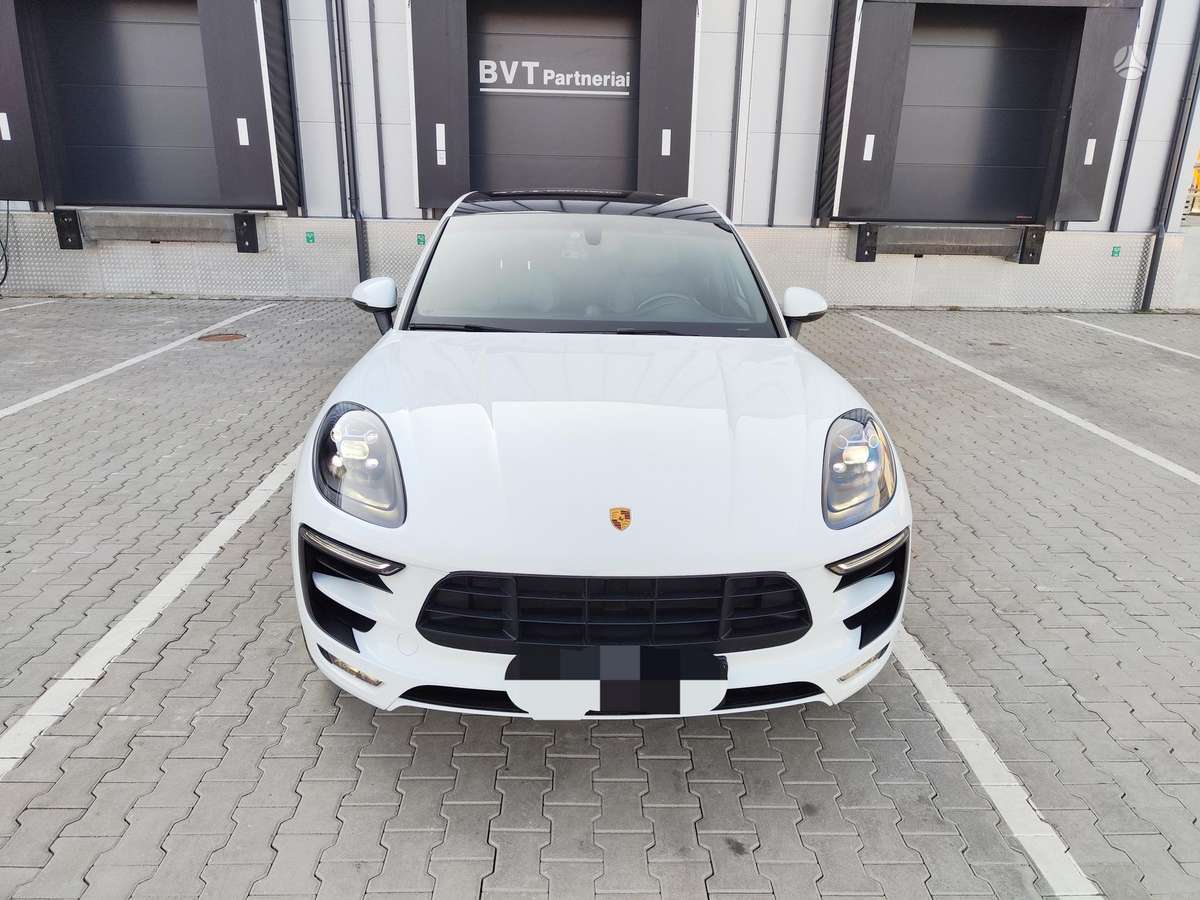 Porsche Macan - 8