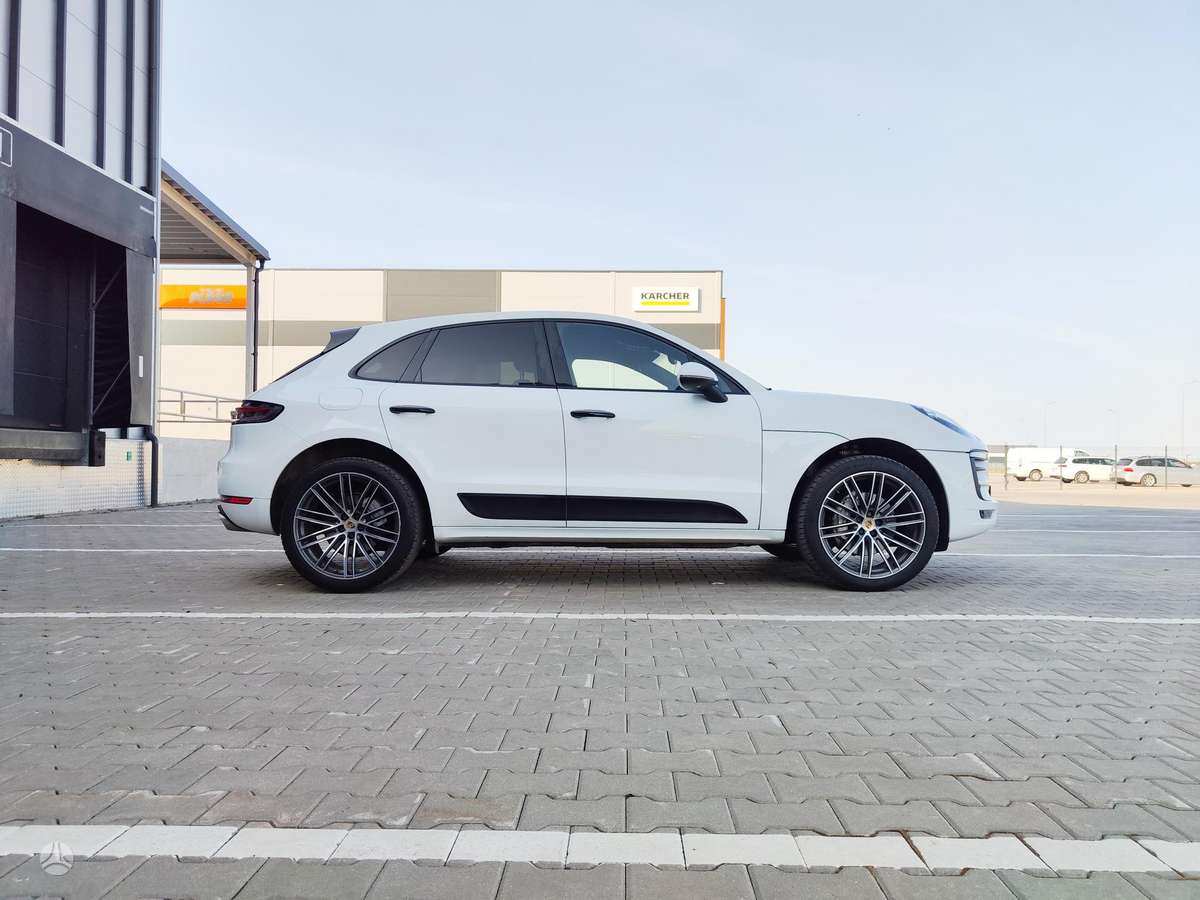 Porsche Macan - 6