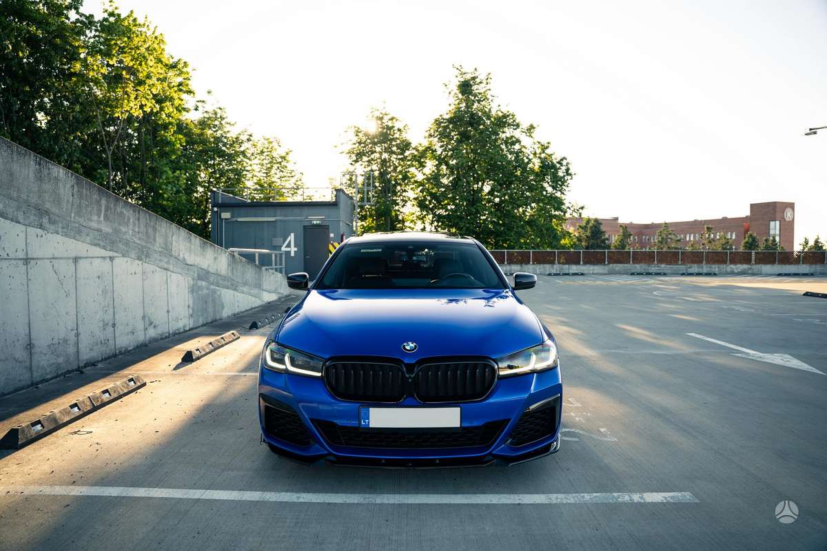 BMW M550, 4.4 l., Седан