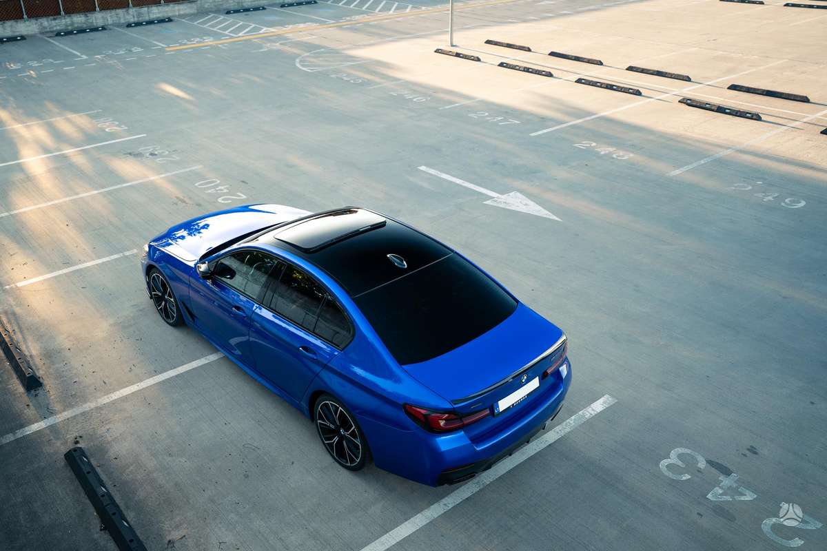 BMW M550, 4.4 l., Седан
