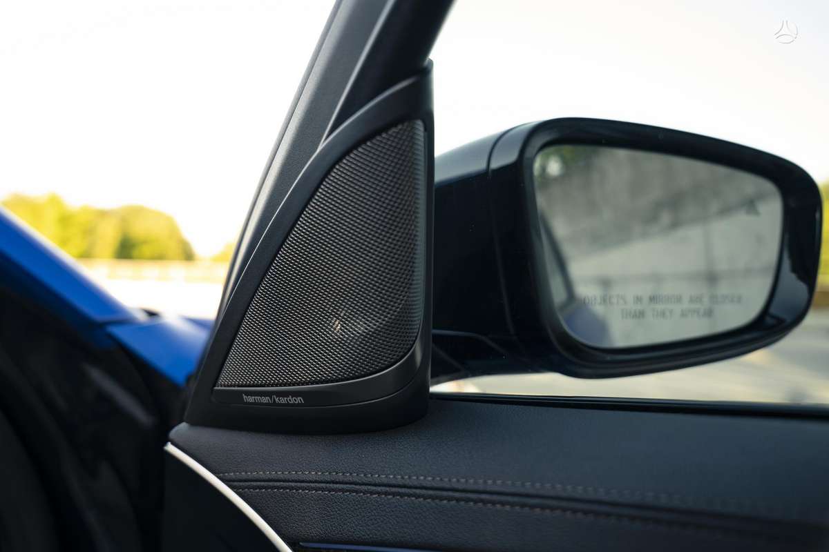 BMW M550, 4.4 l., Седан
