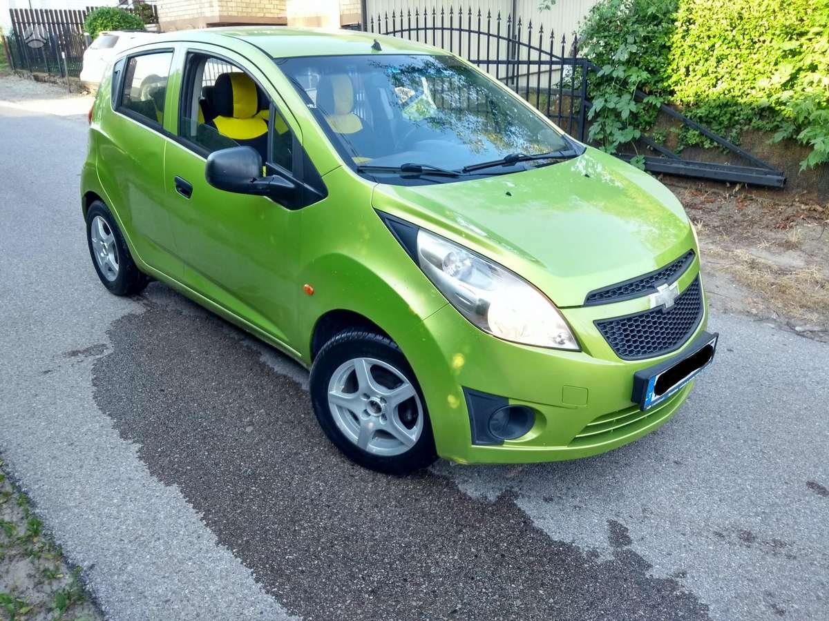 Chevrolet Spark, 1.0 l., Хэтчбек