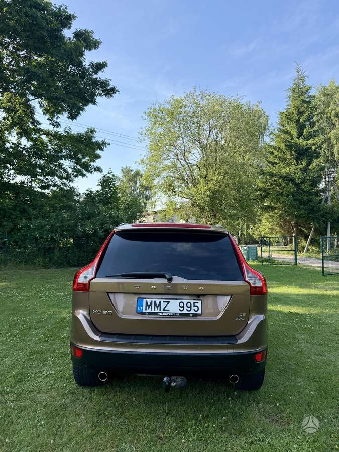 Volvo XC60 - 10