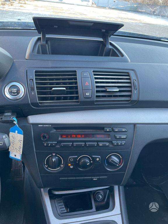 BMW 1 serija