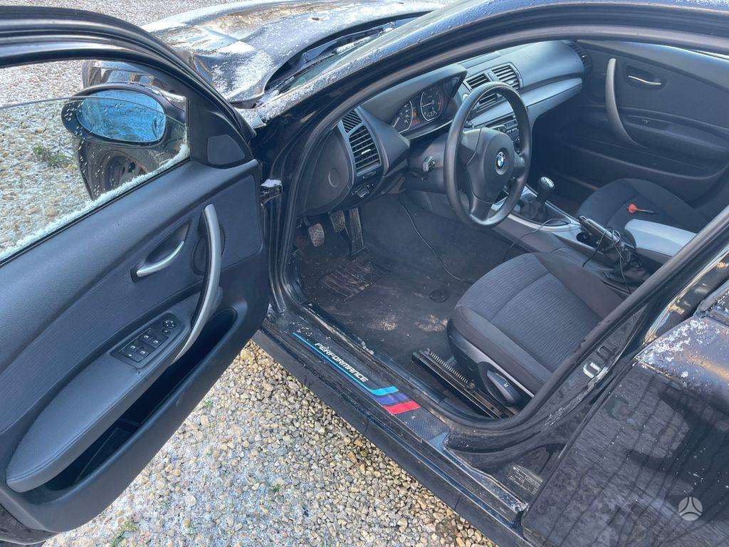 BMW 1 serija