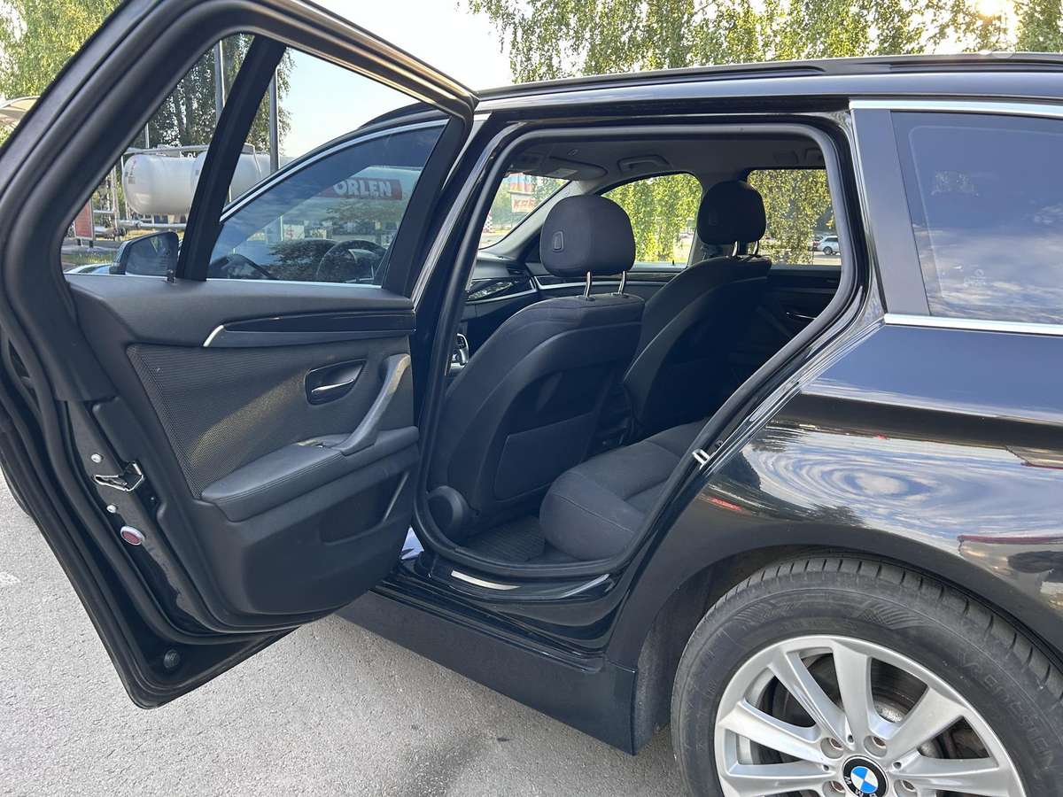 BMW 520, 2.0 l., wagon