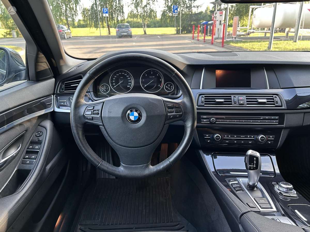 BMW 520, 2.0 l., wagon