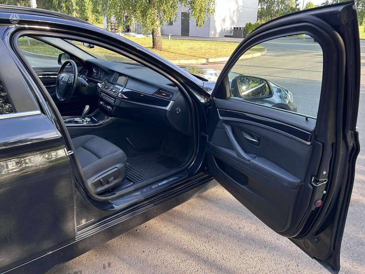 BMW 520, 2.0 l., Универсал