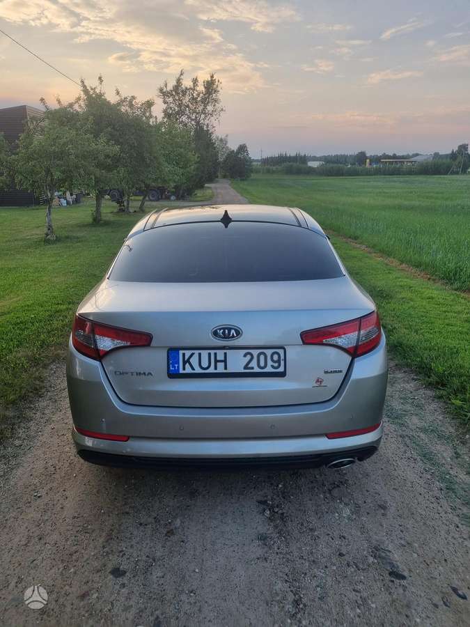 Kia Optima, 1.7 l., Седан