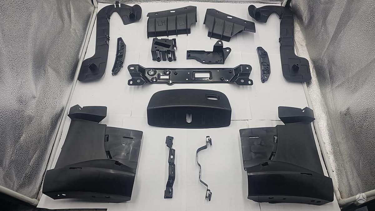 Tesla Model 3, 1077958-S0-A, body parts