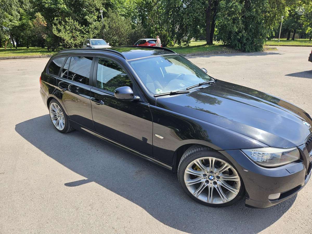 BMW 320, 2.0 l., Универсал