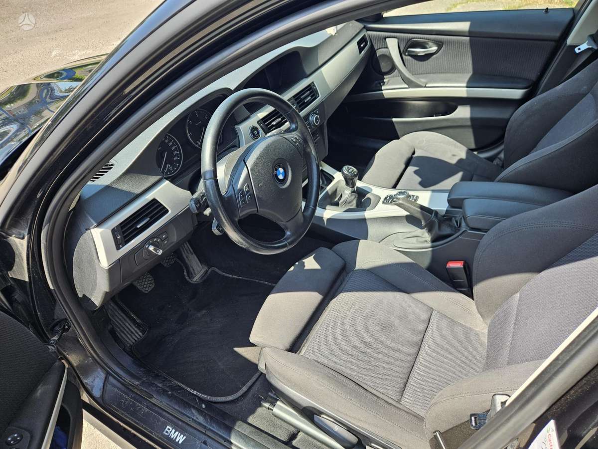 BMW 320, 2.0 l., Универсал