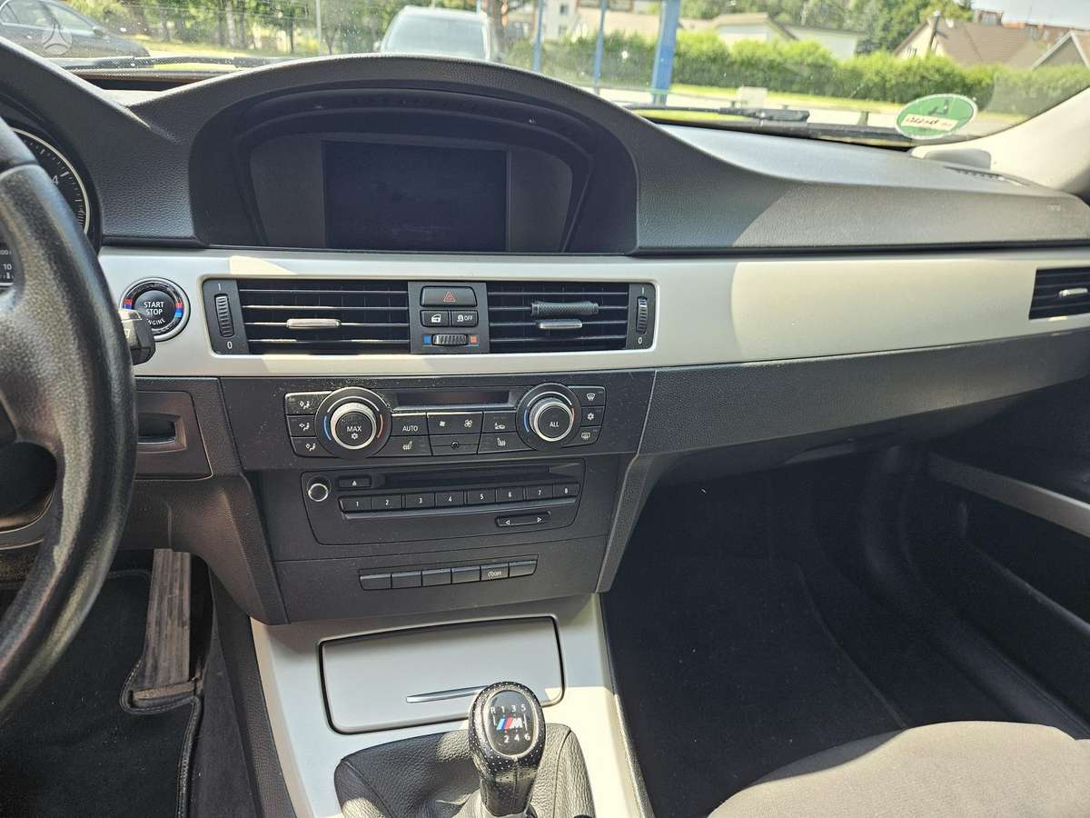 BMW 320, 2.0 l., Универсал