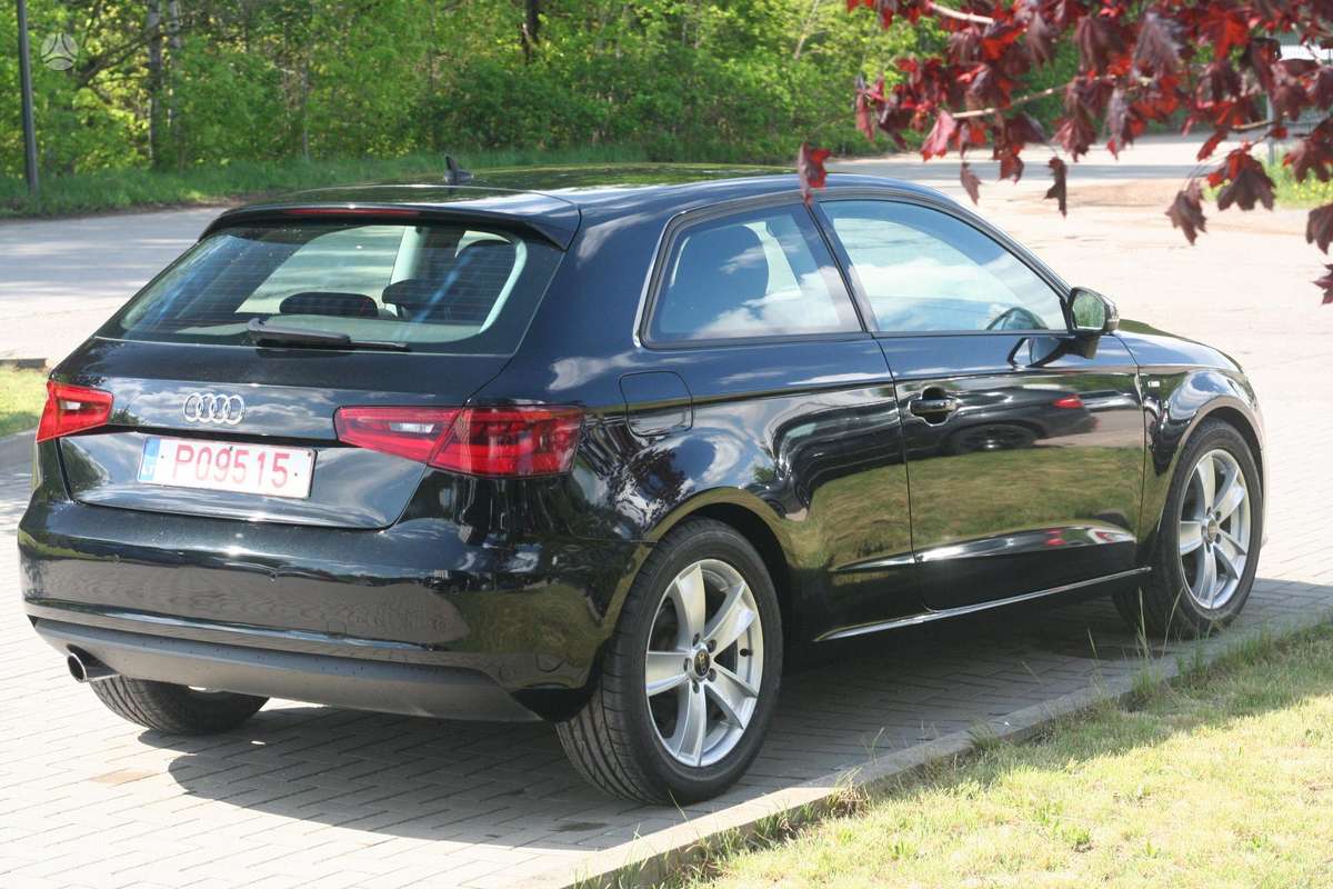 Audi A3, 1.6 l., Хэтчбек