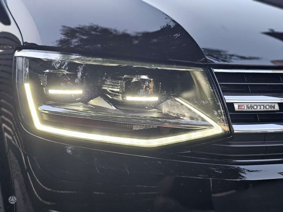 Volkswagen Multivan, 2.0 l., Минивэн