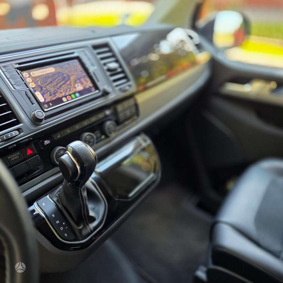 Volkswagen Multivan, 2.0 l., mpv / minivan