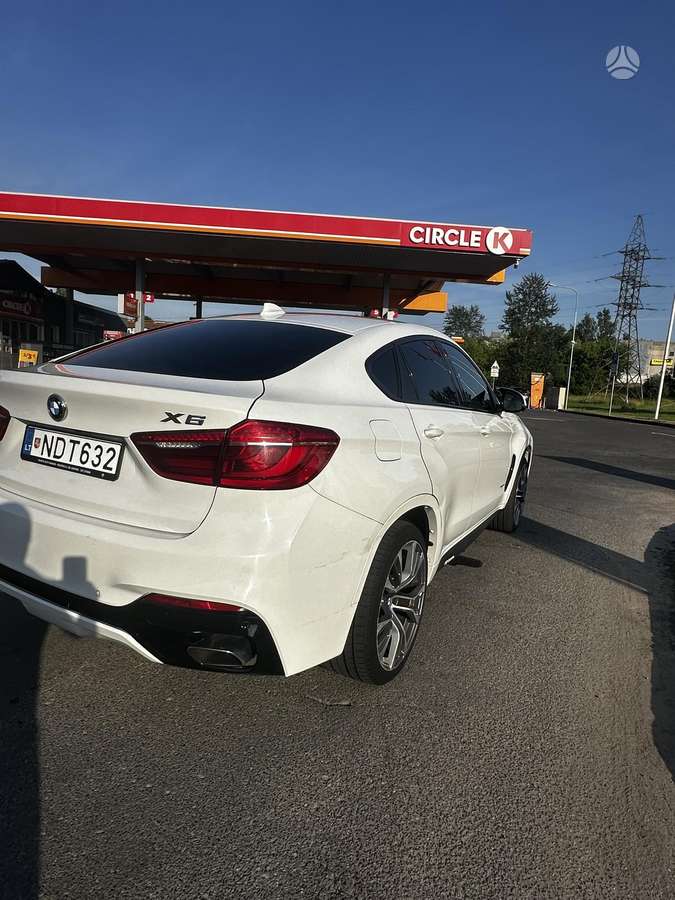 BMW X6 - 4