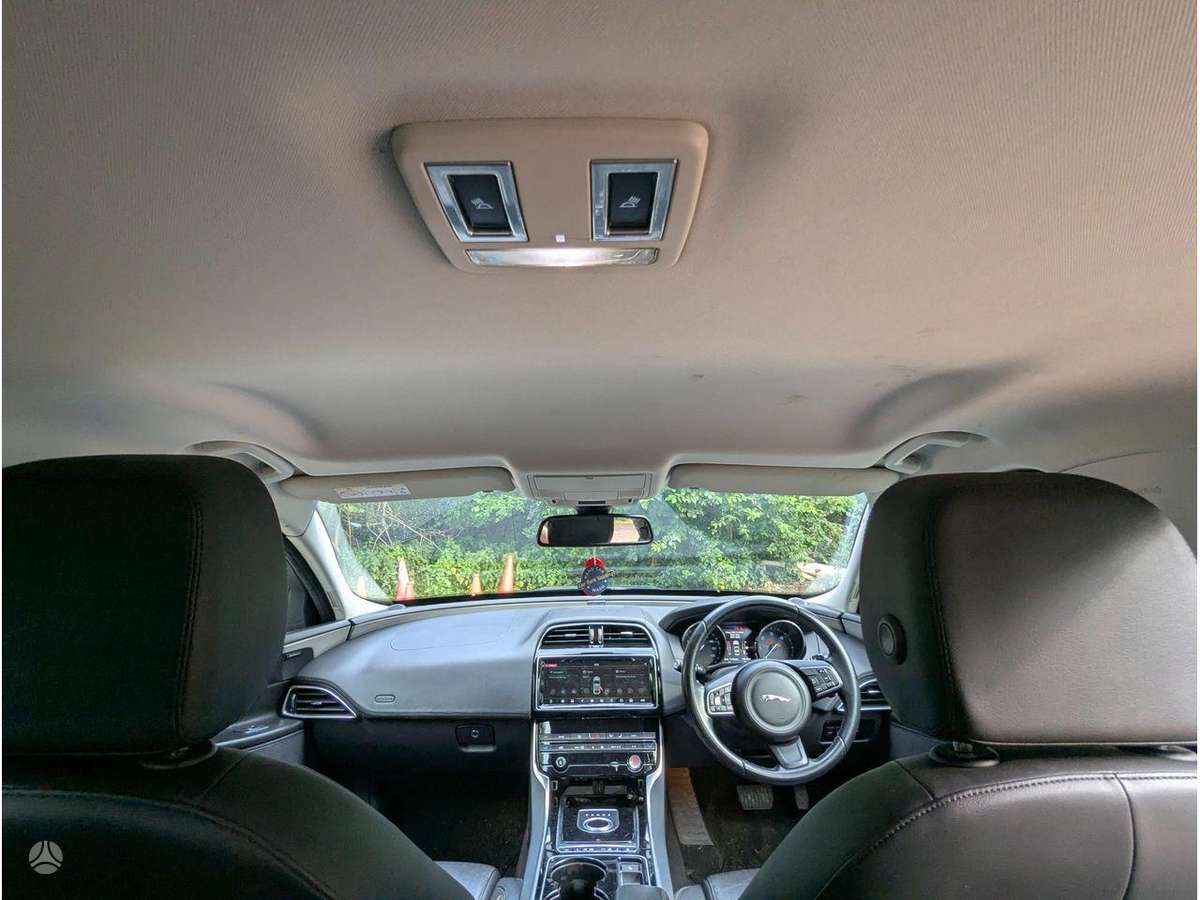 Jaguar XE variklis