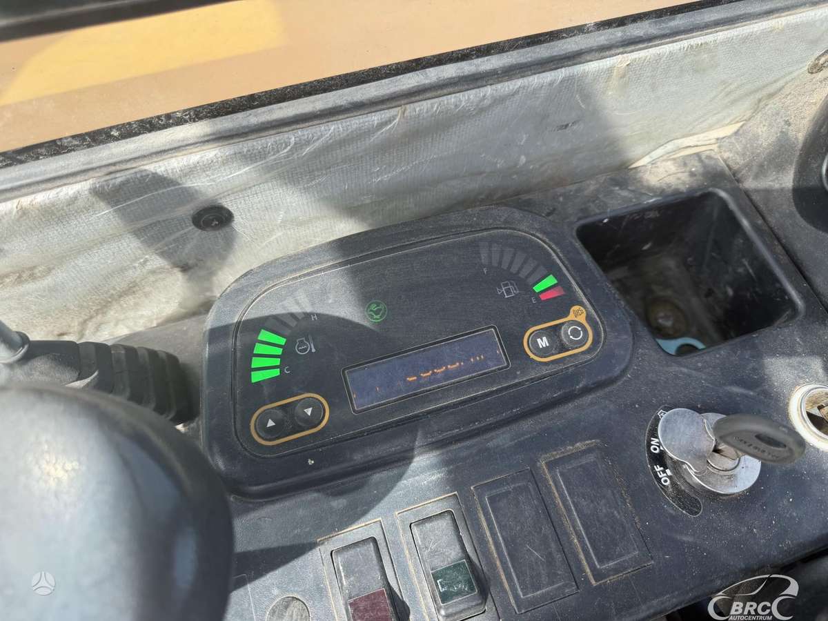 Hyundai R25Z-9AK, мини-экскаваторы