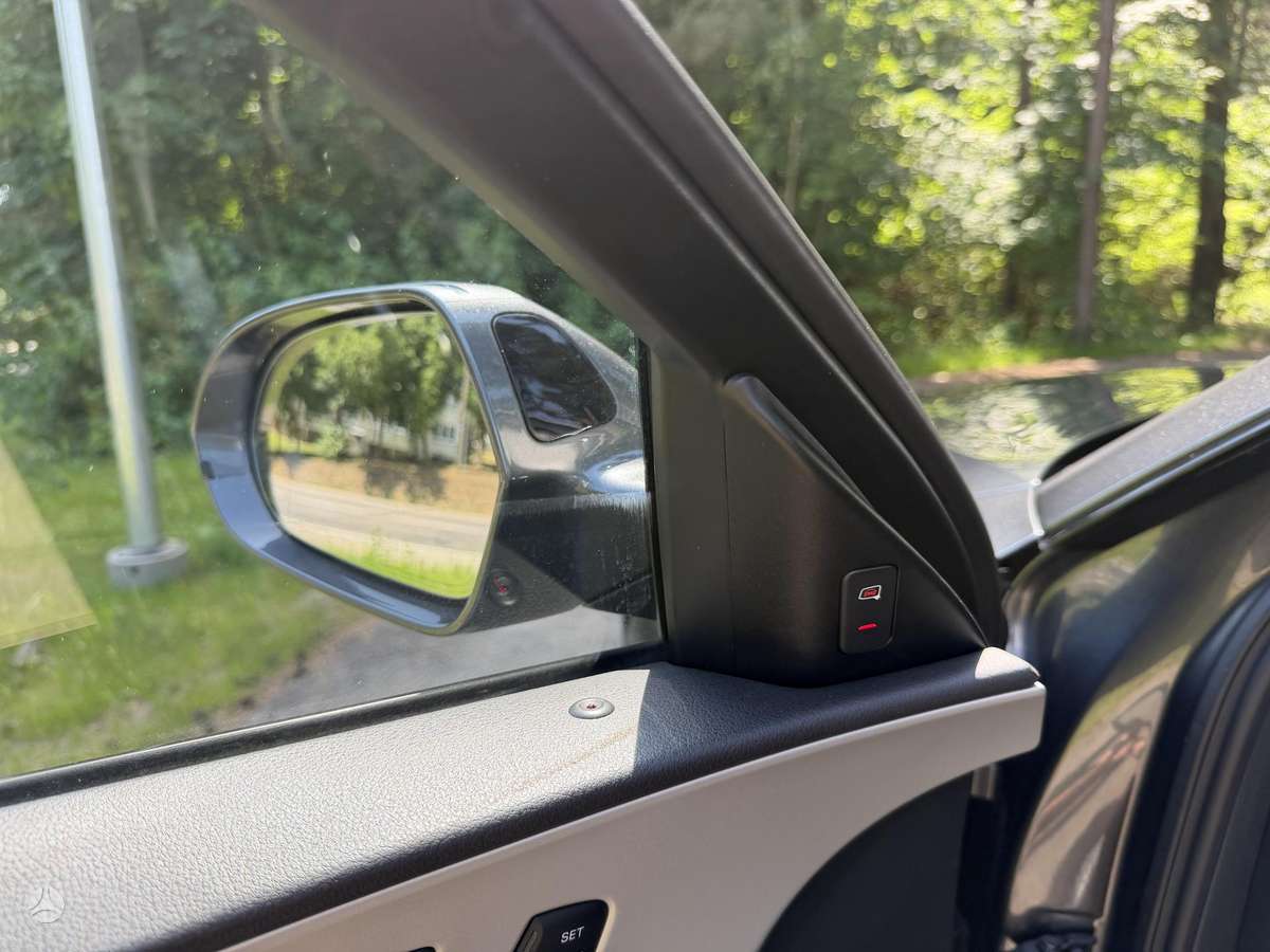 Audi A6, 3.0 l., Седан