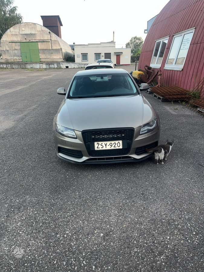 Audi A4, 2.0 l., sedanas