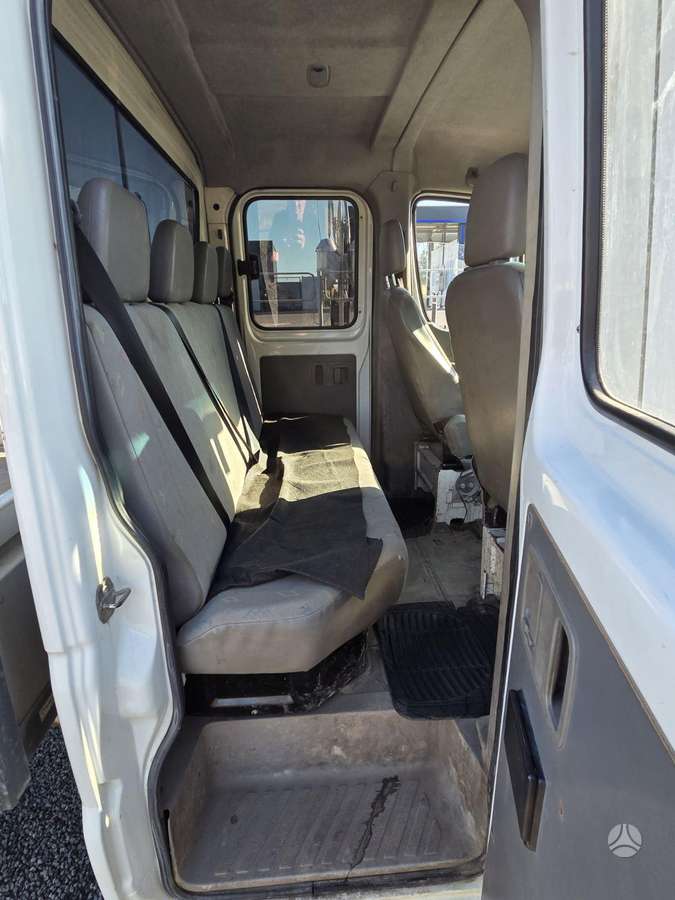 Volkswagen Crafter - 12