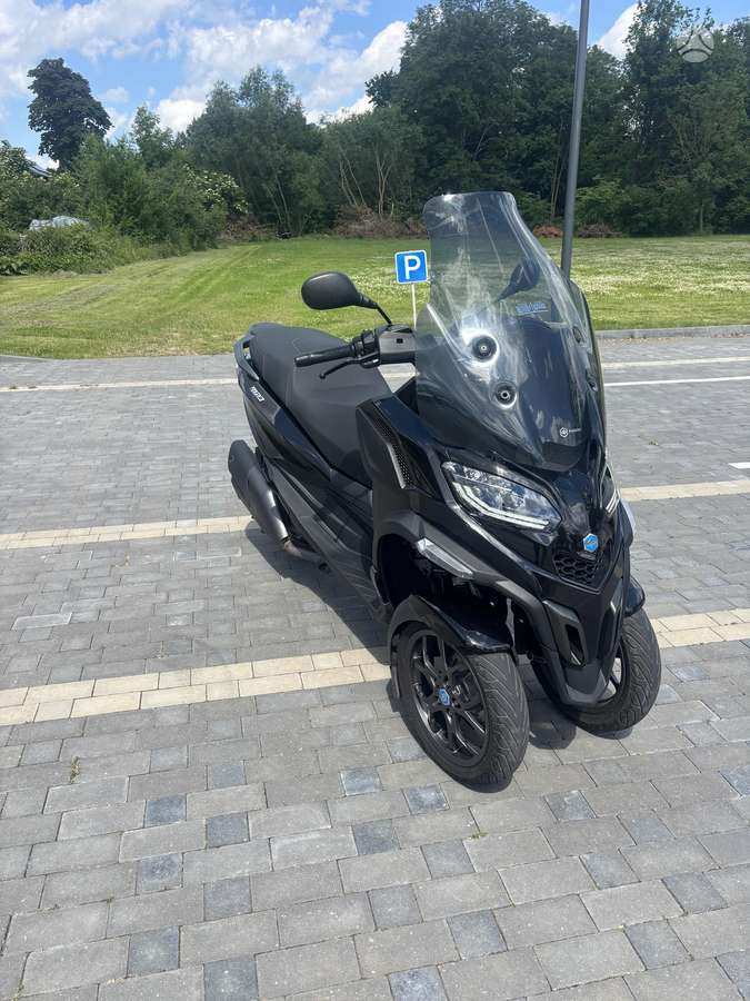 Piaggio MP3 400cc, мотороллеры / мопеды