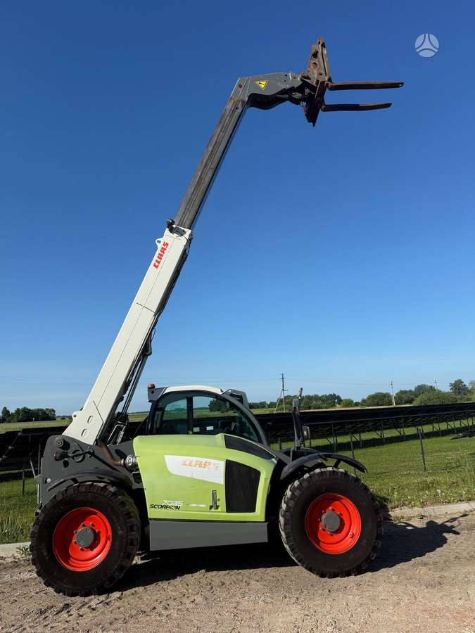 Claas Scorpion 7035, self-propelled loaders