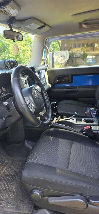 Toyota FJ Cruiser - 3