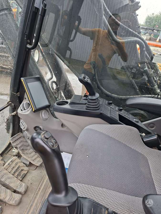 Volvo EC180EL, экскаваторы