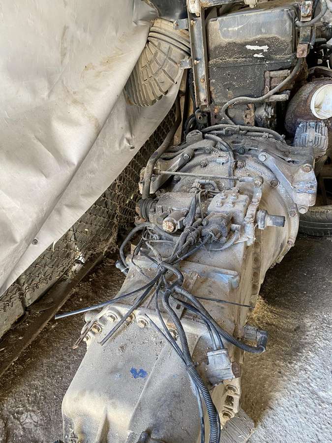 Volvo FM12, sunkvežimiai