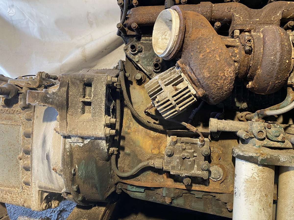 Volvo FM12, sunkvežimiai
