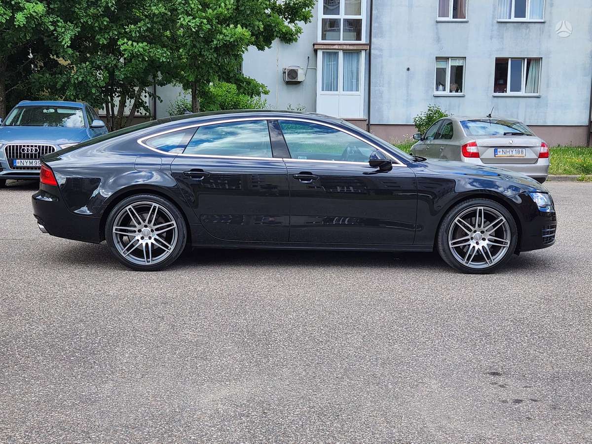 Audi A7, 3.0 l., hatchback