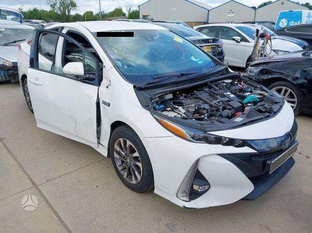 Toyota Prius Prime for parts