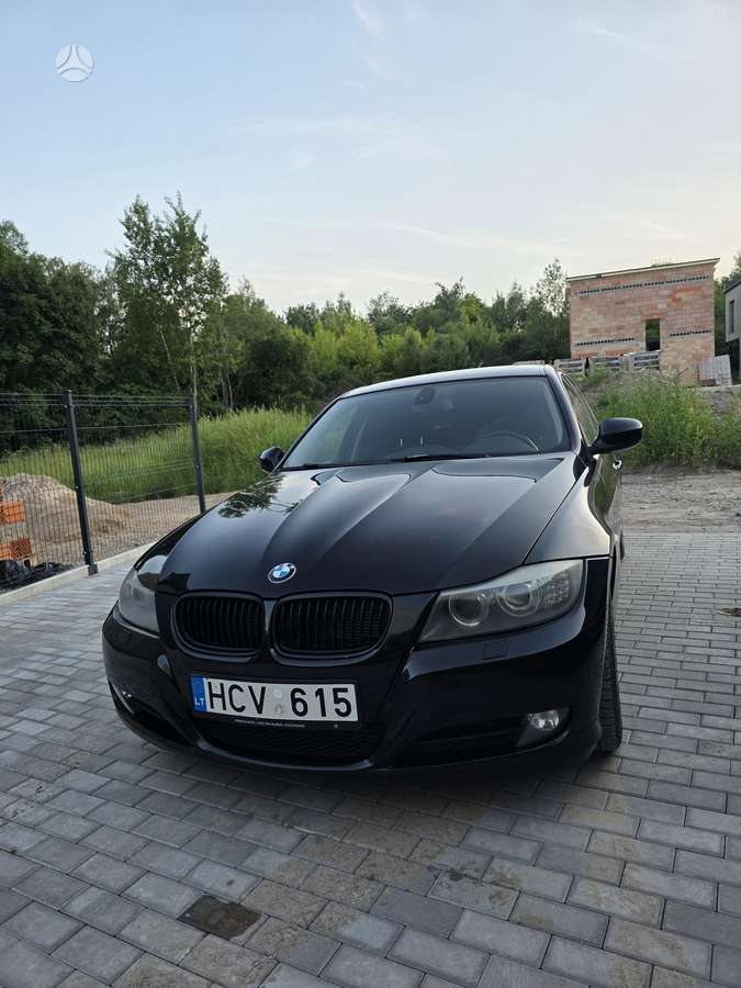 BMW 320, 2.0 l., Седан