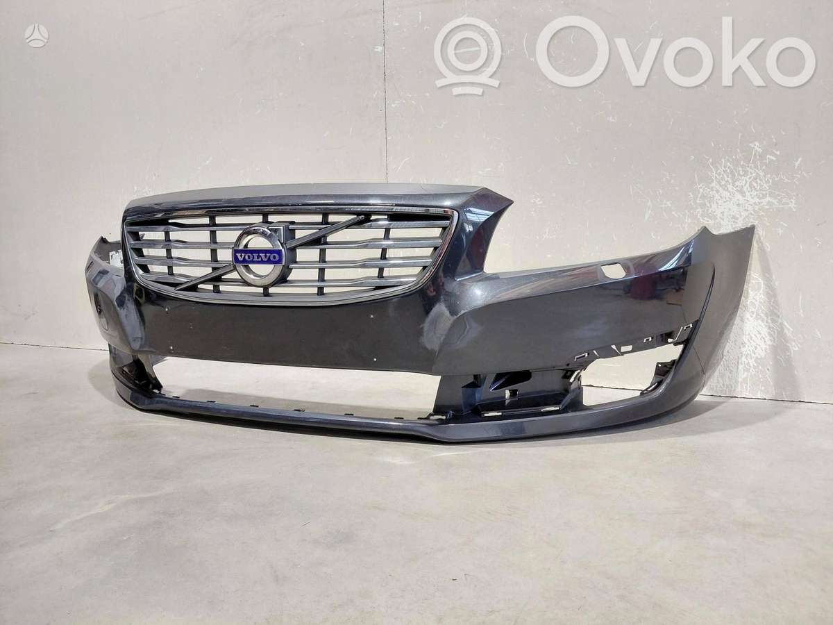 Volvo V70 bamperiai
