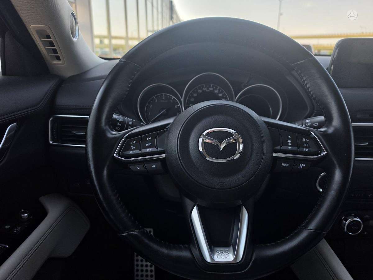 Mazda CX-5, 2.5 l., off-road / crossover