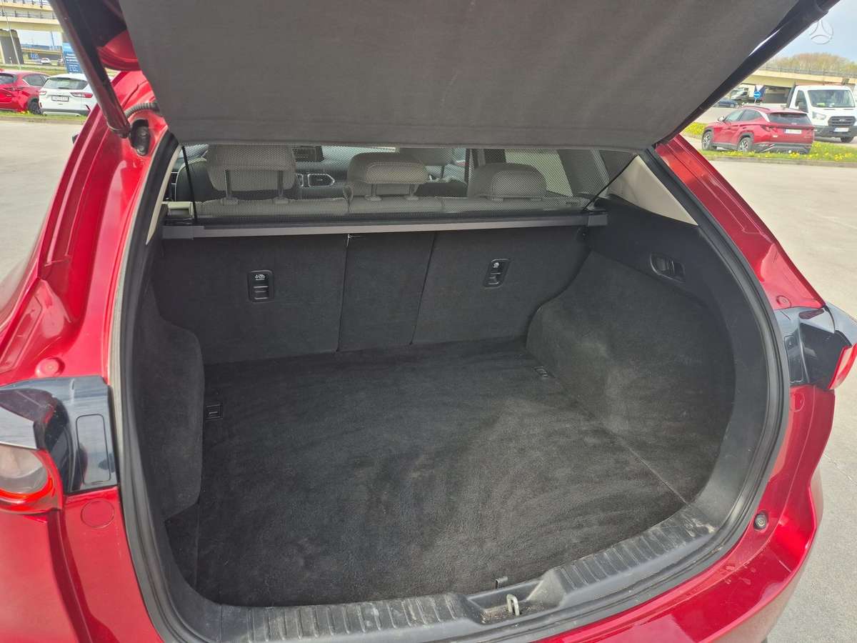 Mazda CX-5, 2.5 l., off-road / crossover